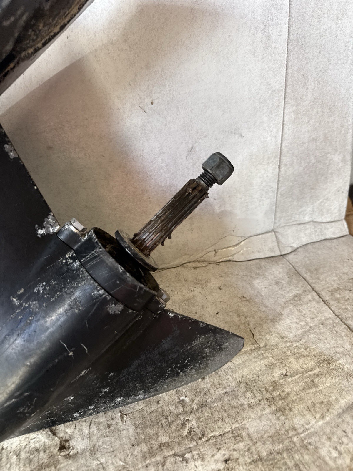 Used 20" Mercury 30-40-50 -hp 2 Stroke Outboard Motor Lower Unit 30hp 40hp 50hp