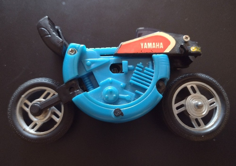 Yamaha Transforming Motorcycle Yoyo (Missing Piece)