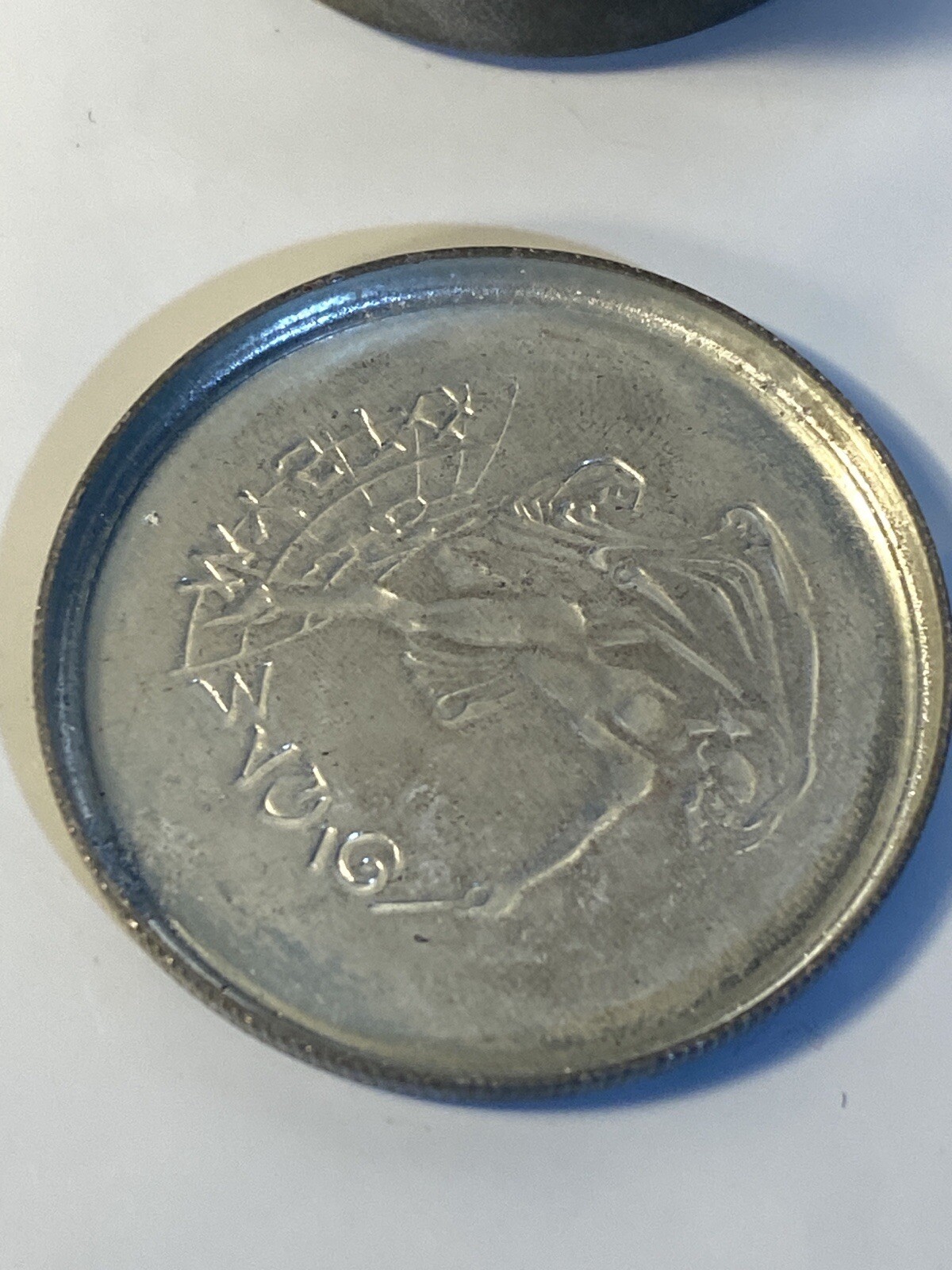 Magic Mysto Dancing Devil Magician - 30mm 2 Tokens 1 Hollow Shell 3 Tins W/Lids