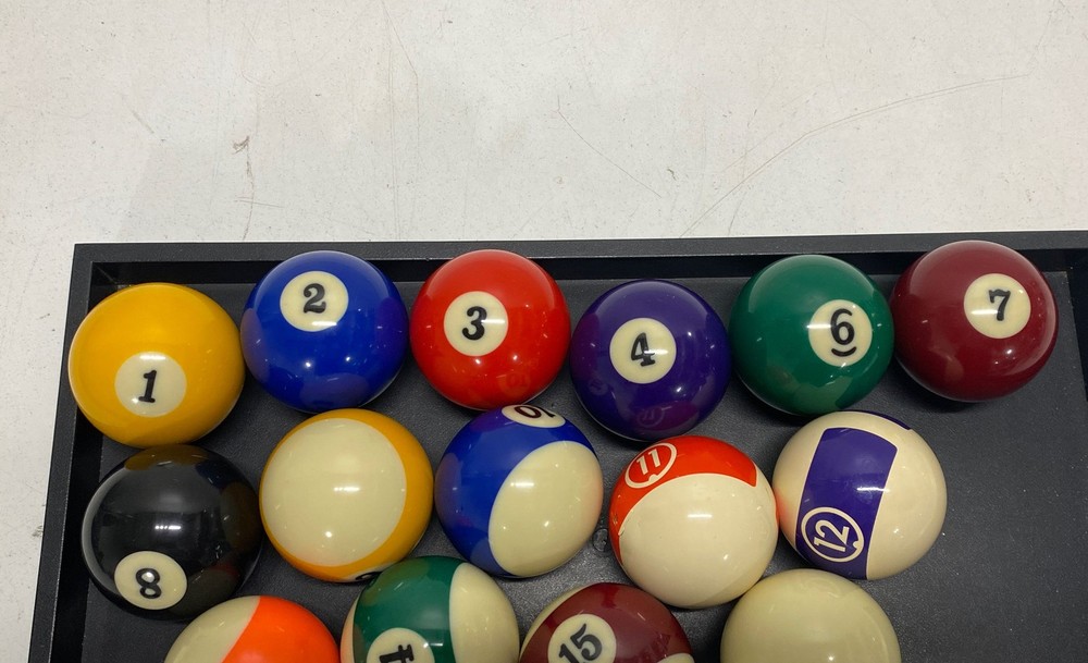 Billiards Pool Balls Set