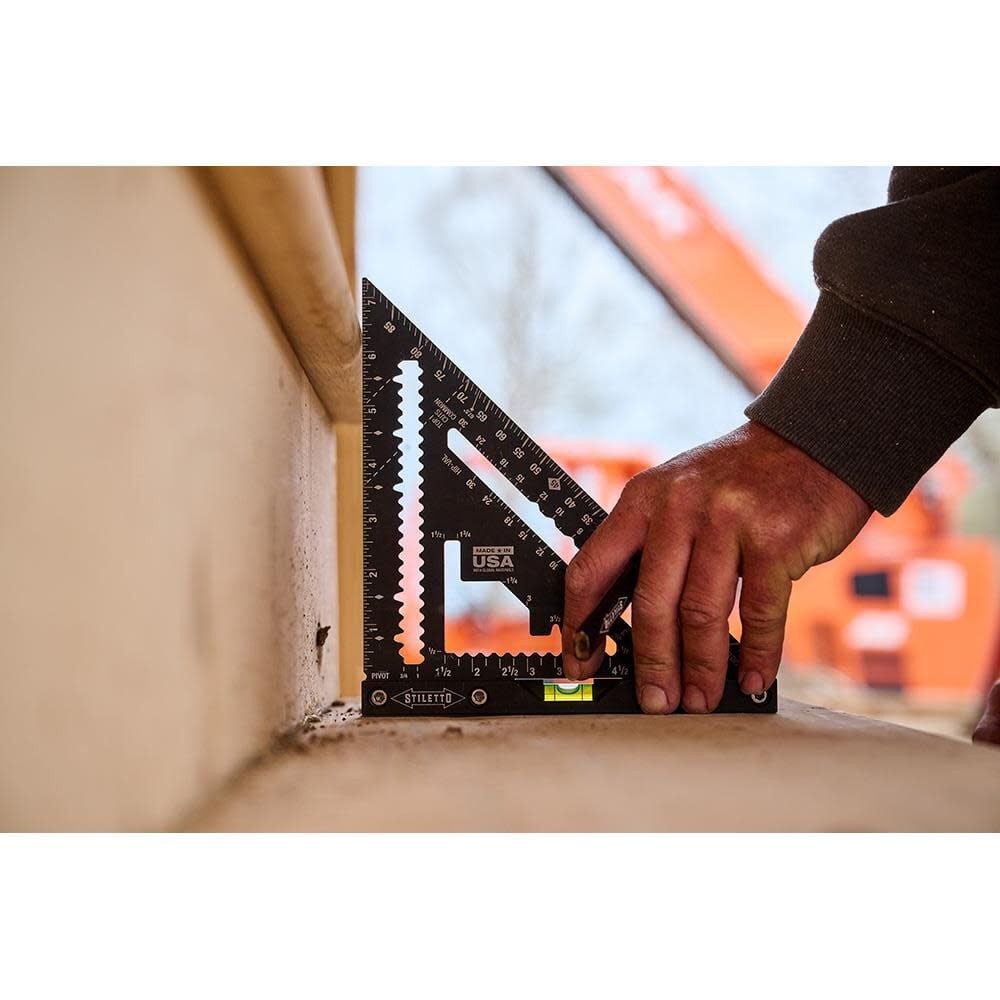 Stiletto 7 In Carpenter Square With Level