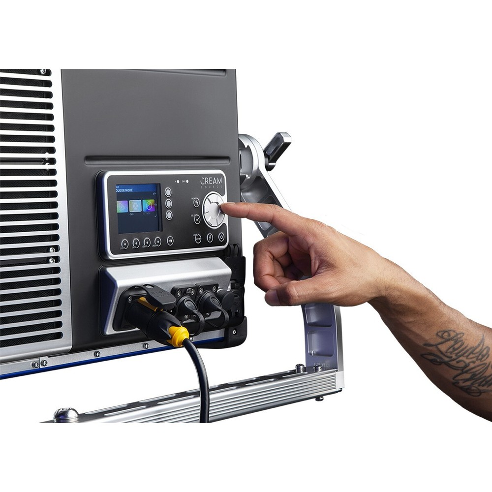 Creamsource Vortex8 Soft 2x1 RRGBBW 650W LED Light