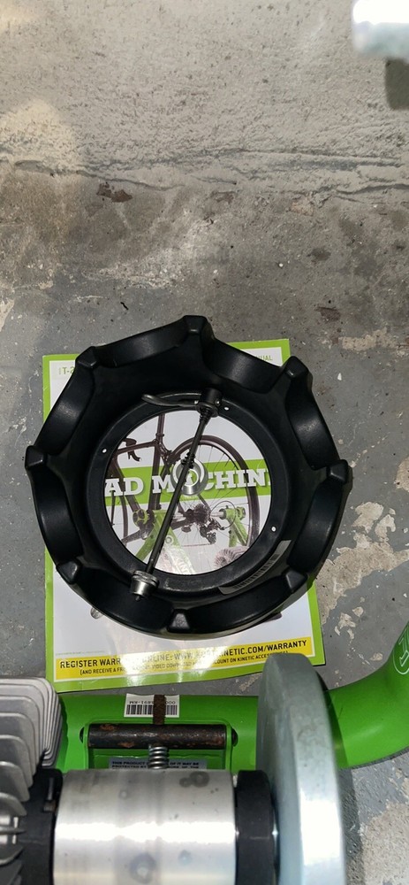 Kinetic Fluid Trainer Road Machine