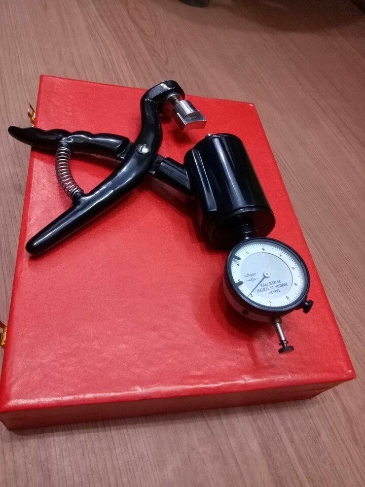 TABLET HARDNESS TESTER PFIZER