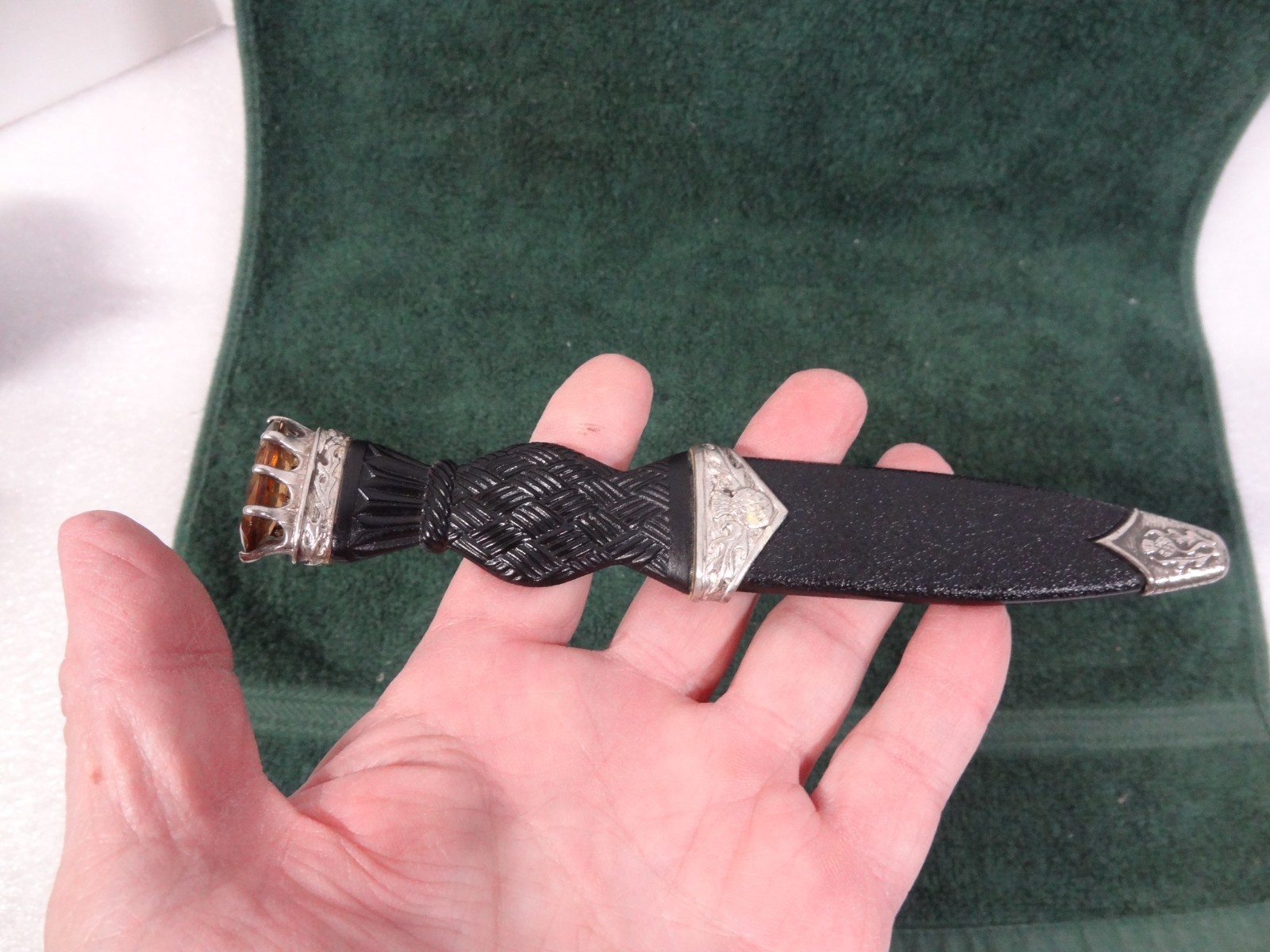 Vintage Scottish Sgian Dubh Kilt Dagger Knife Jewel Top w/ Sheath NIB NEW 7-1/4"