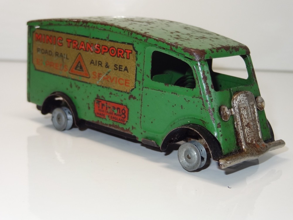 Triang Minic 103M SHORT BONNET MINIC TRANSPORT SHUTTER VAN