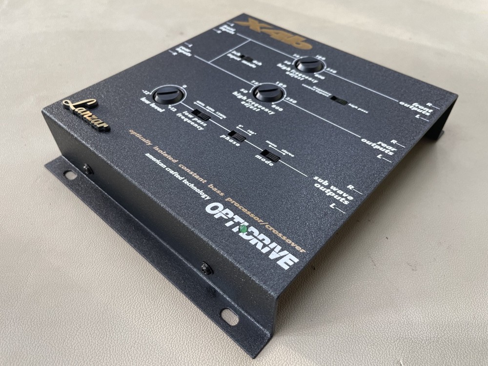 Old School Lanzar X4b — Optically Isolated Constant Bass Processor/Crossover,NOS