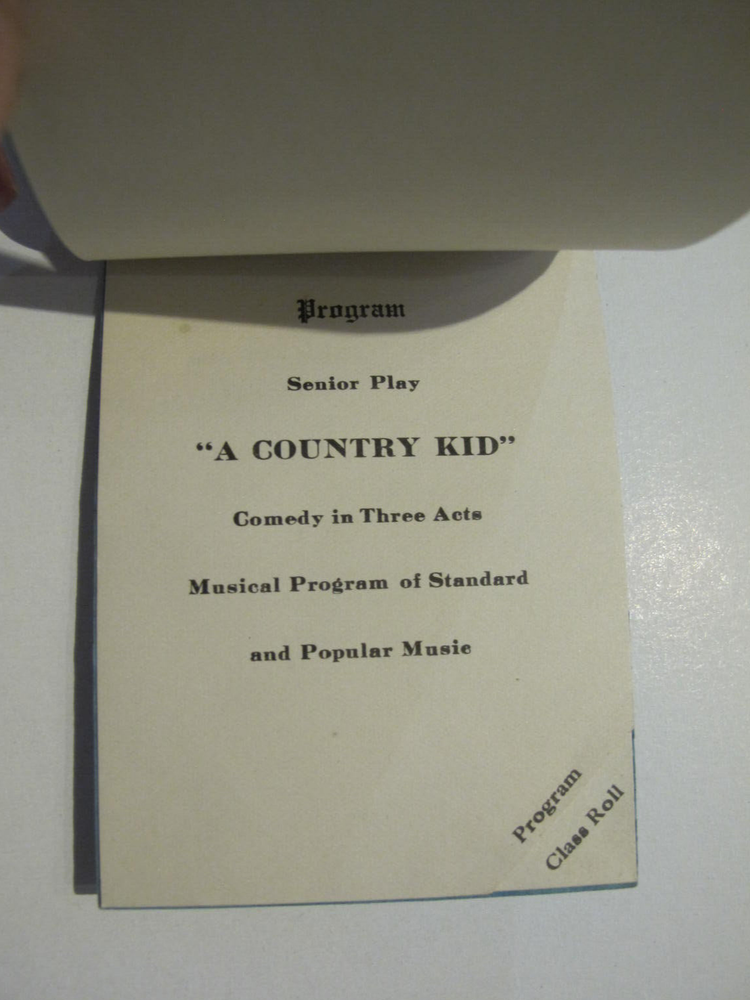 UNUSUAL 1919 POCKET PROGRAM. UNION HIGH SCHOOL GRADUATION. FIVE STUDENTS