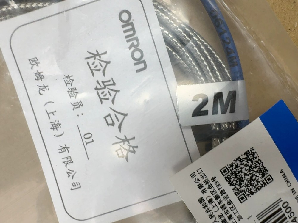 1pc OMRON E52L-CA1D New Temperature Sensor