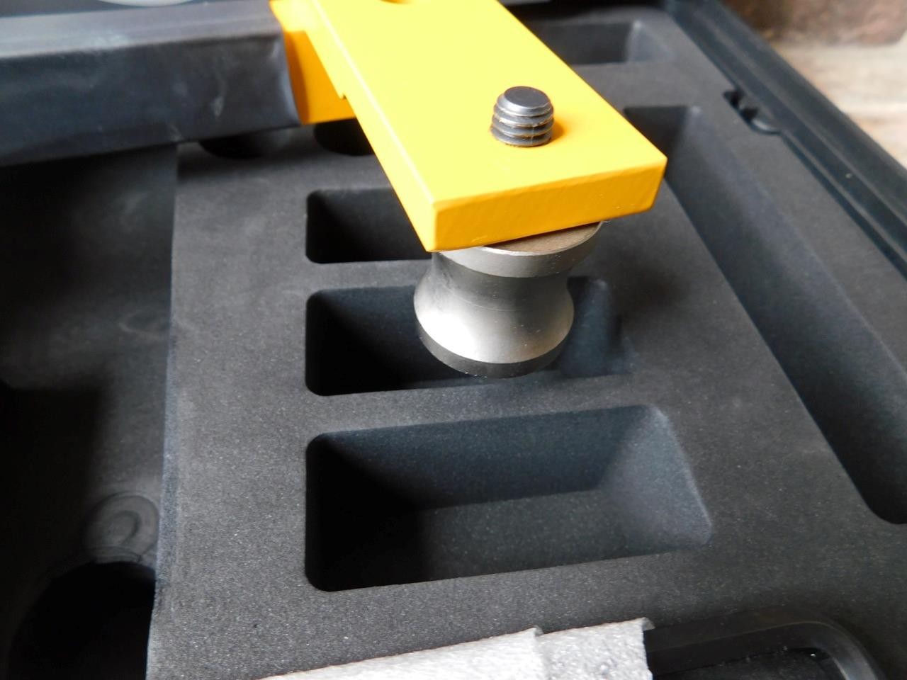 DILLON QUICK CHECK AWT05-508114 10,000 LBF WIRE TENSION METER GAUGE GAGE