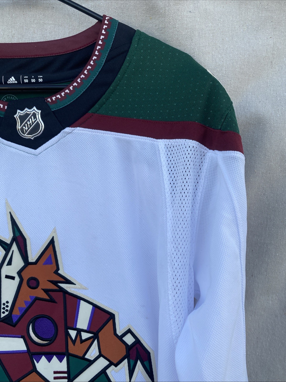 Arizona Coyotes Adidas Primegreen Away Kachina Jersey Size 50 Used ONCE w/ BOX