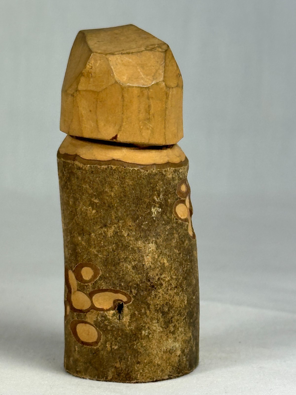 Japanese Hand Carved Wooden Farm Girl Figure Kimono Basket Folk Art 3.5" Mingei