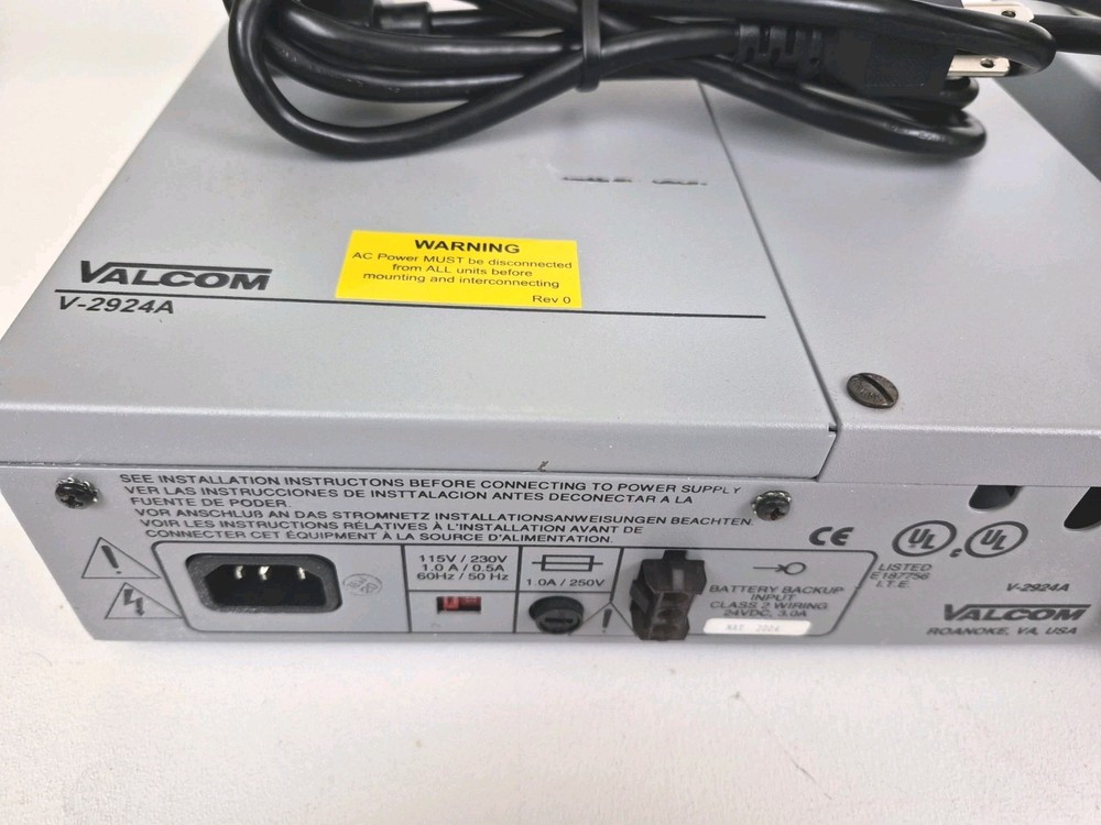 Valcom V-2924A + V-2925A Talkback Intercom System Lot w/ Boxes Powers On