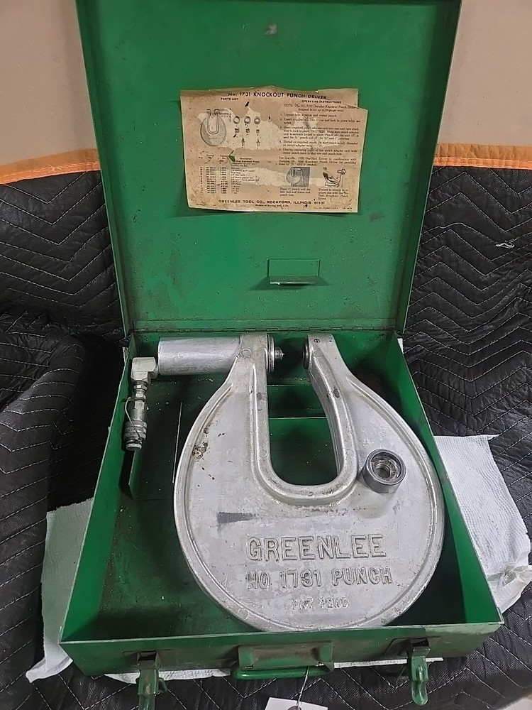 Greenlee 1731 C-frame Knockout Punch Driver
