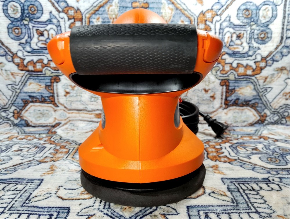 Black & Decker 6" Corded Random Orbit Buffer/Waxer/Polisher Variable Speed WP900