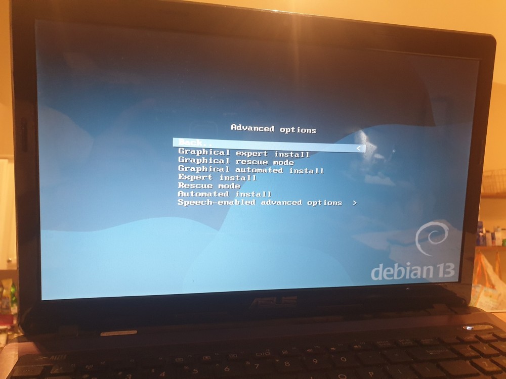 Linux Debian V13.3.0, 64-bit, Bootable Install USB Flash Drive