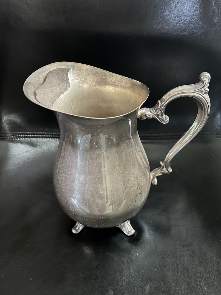 Wm Rogers Silverplate Pitcher Vintage Footed Design 11"