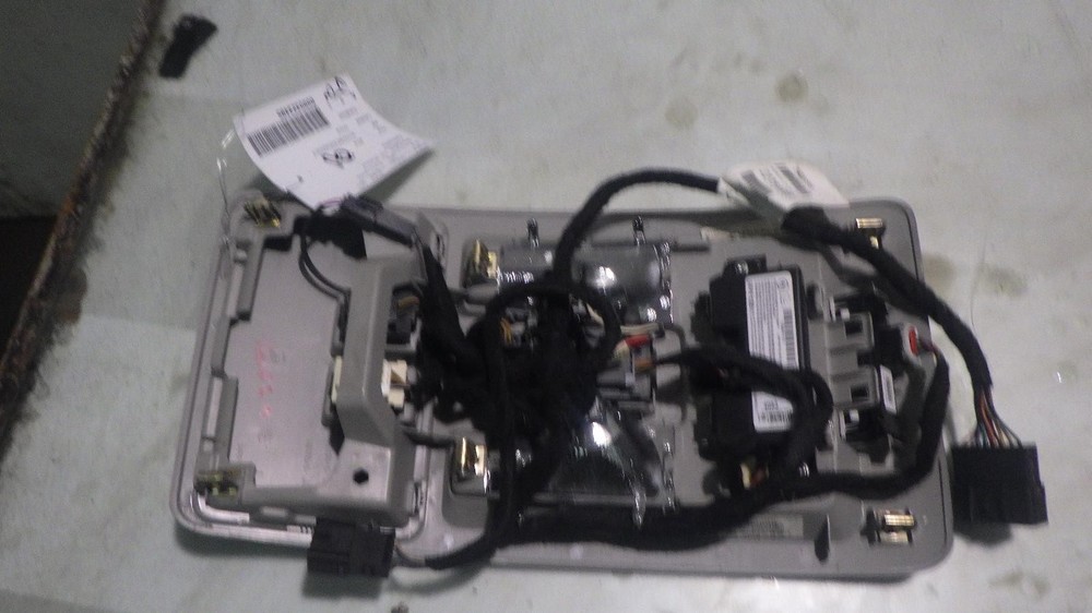 14 CADILLAC SRX Front Console roof