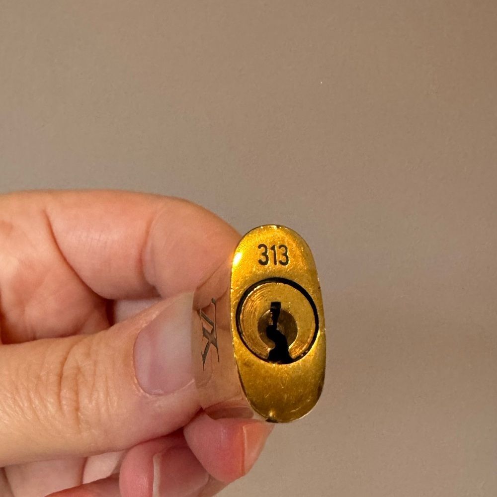 Louis Vuitton Lock Only #313