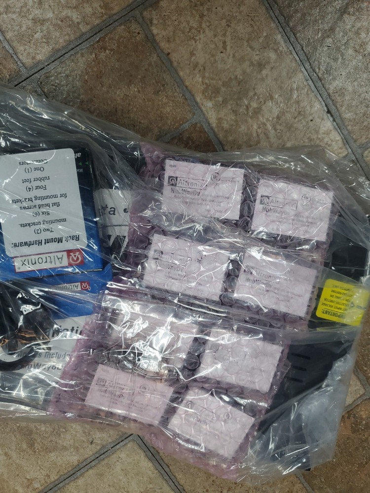 Altronix HUBWAY8DI Passive UTP Transceiver Hub missing original packaging