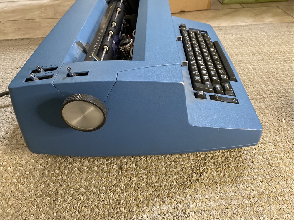 IBM Selectric II Correcting Typewriter Untested Please Read