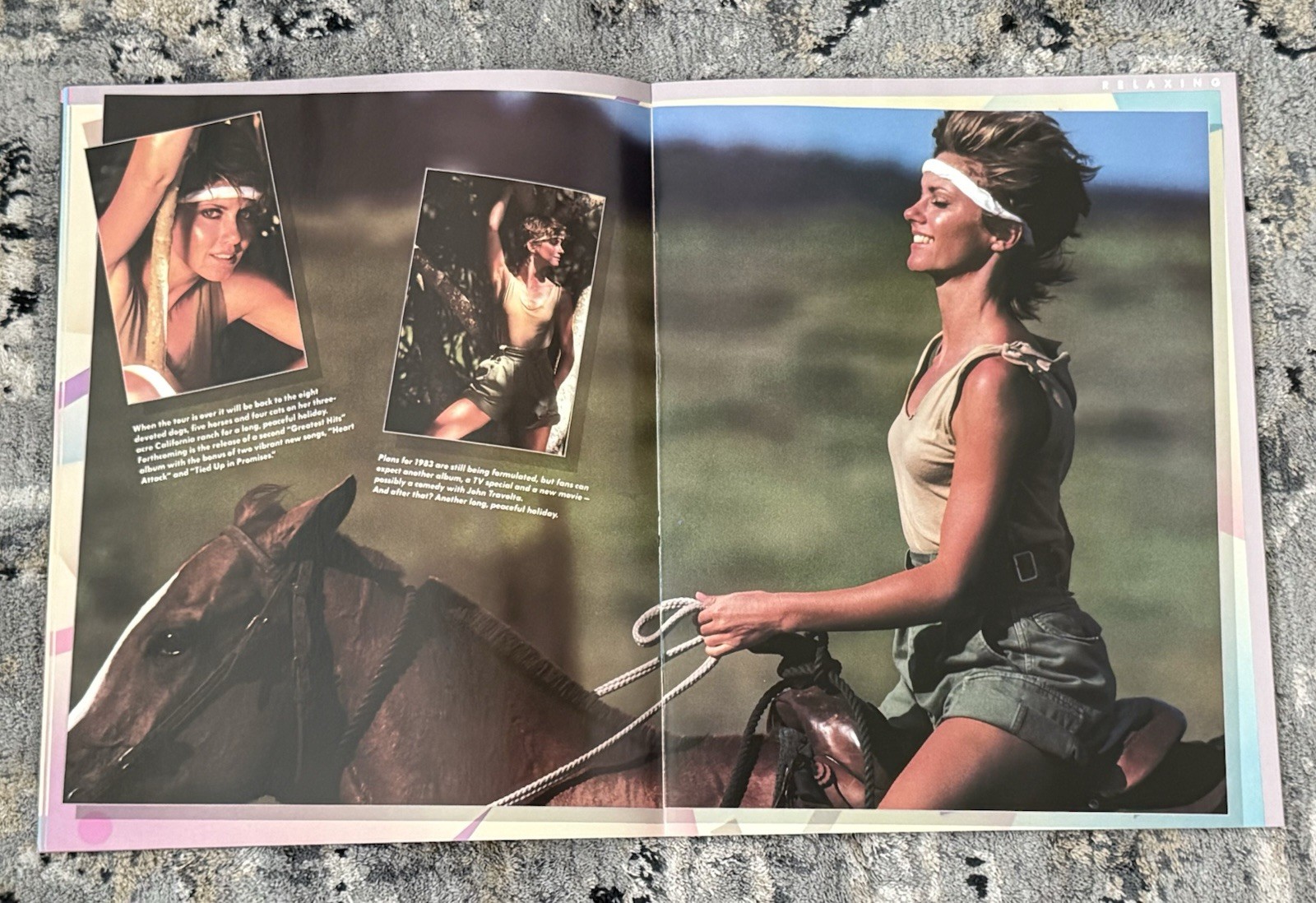 OLIVIA NEWTON-JOHN PHYSICAL TOUR PROGRAM 1982 VG+ SEE PHOTOS!