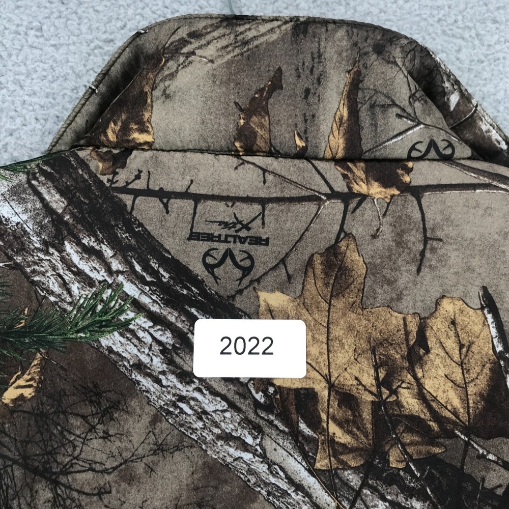 Real Tree Hunting Jacket Large Camo