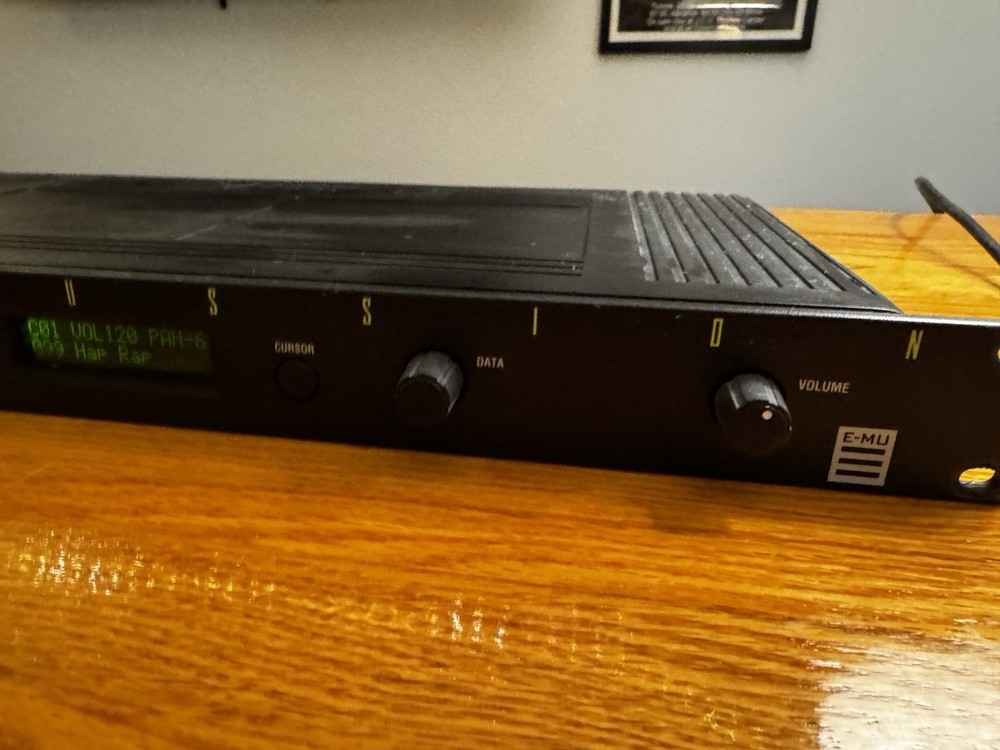 E-MU Pro/Cussion Maximum Percussion Module Emu Procussion Rack Mountable