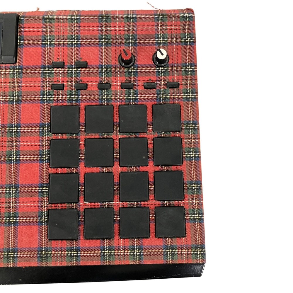 AKAI MPC2000XL professional sampler custom