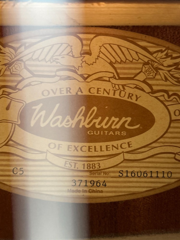 Washburn C5 Classical Guitar