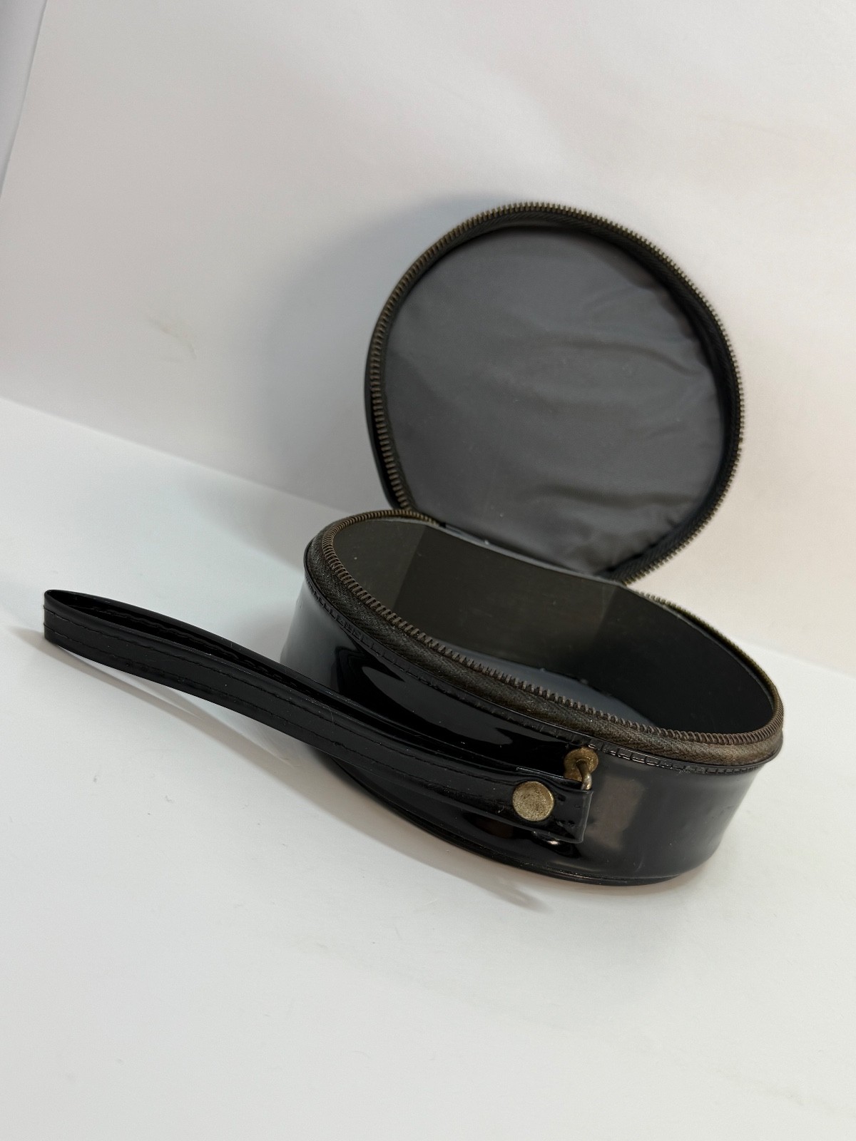 Vintage MICKEY MOUSE Small Black VINYL PURSE WALT DISNEY Hong Kong *Free Ship*