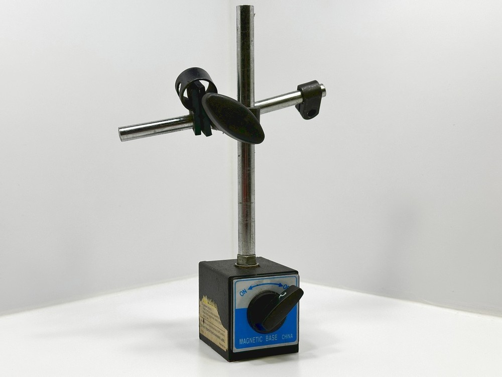 Generic Magnetic Indicator Base / Stand 9" Tall x 2" by 2.5" Base Preowned