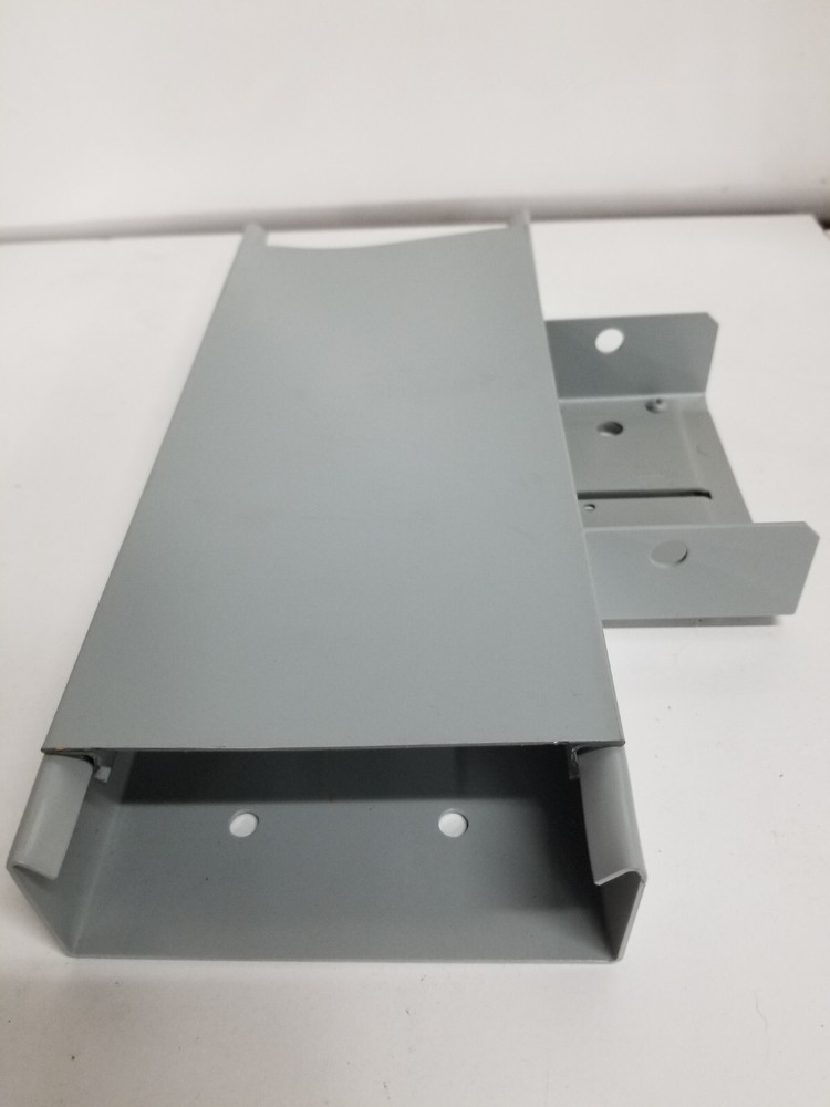 Wiremold G 4015, TEE Surface Mount Raceway, Gray