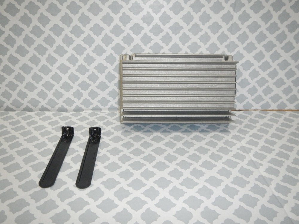 2015 BMW X1 OEM Amplifier " Lear" 9312443