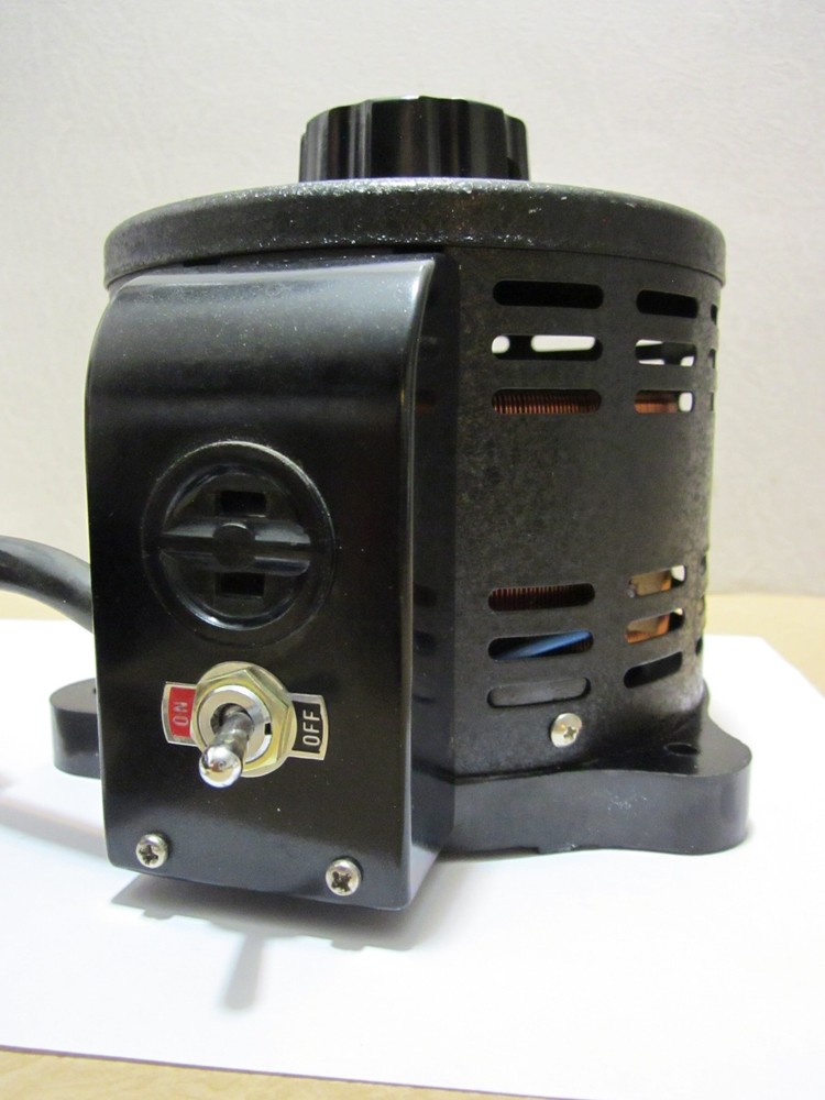 Herald Electronics T-47A Variable Voltage Regulator/Transformer