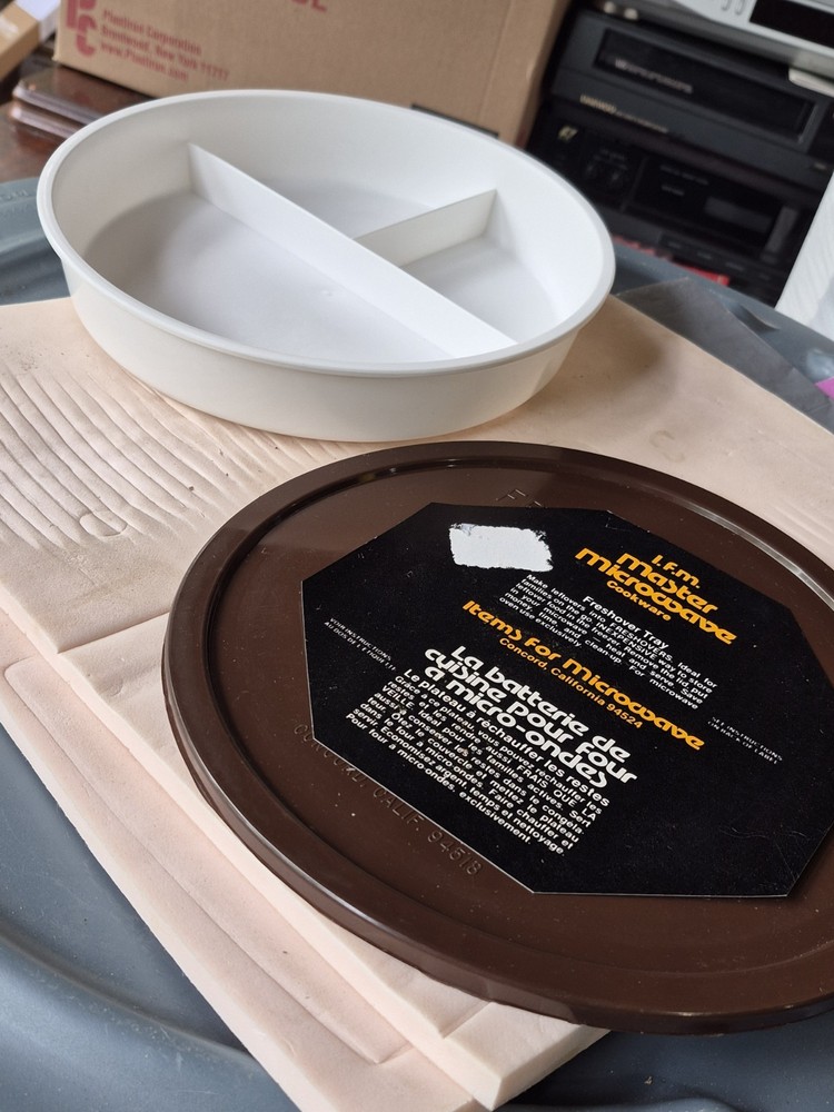 IFM Master Microwave Cookware Container W/lid