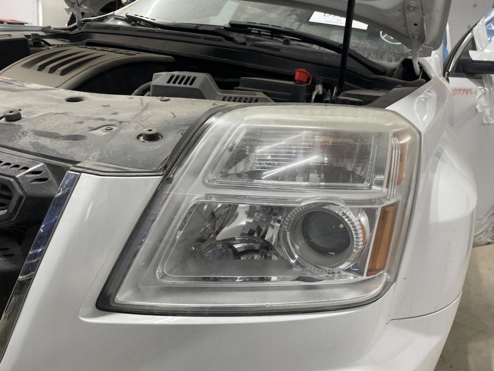 Complete Console Front Floor Fits 16-17 TERRAIN 947820