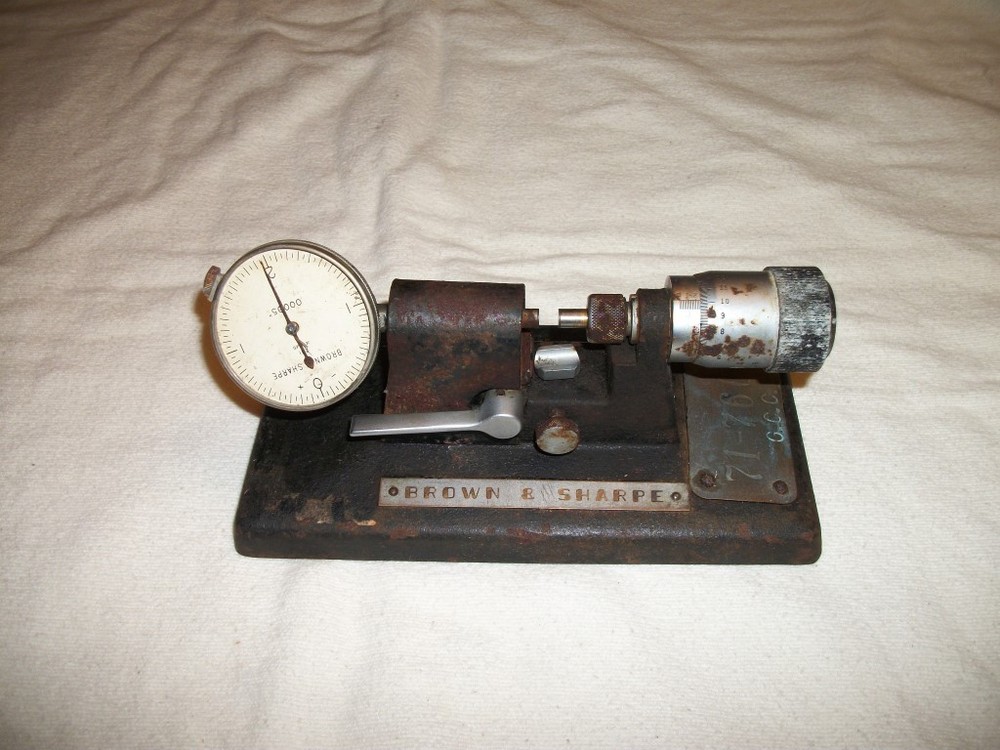 VINTAGE BROWN & SHARP--MICROMETER / COMPARATOR!