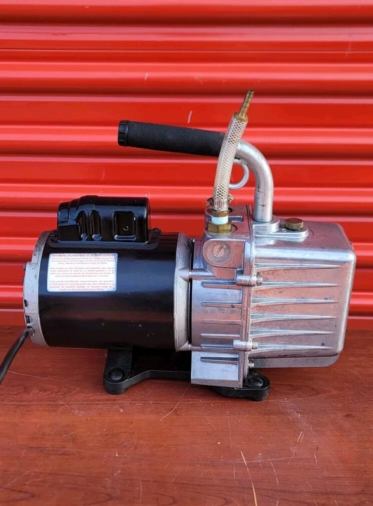 FISCHER LAV-3 HIGH VACUUM PUMP