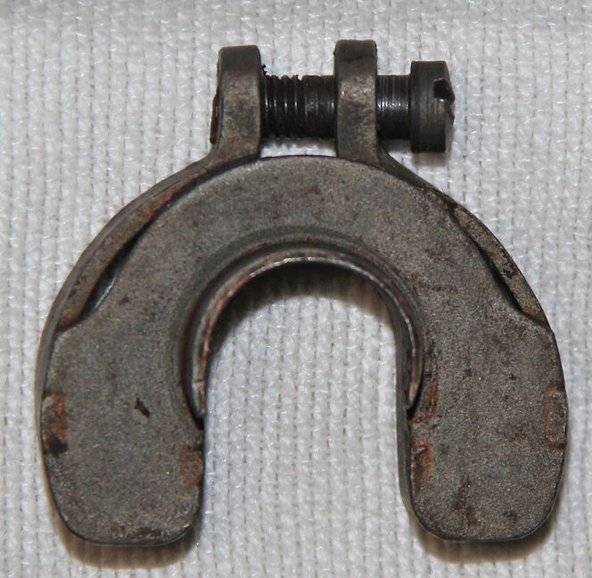 ORIGINAL M1 GARAND NO HOLE FRONT STOCK FERRULE WITH SCREW