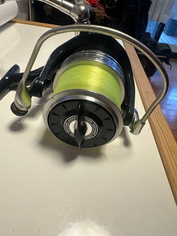Windcast with spare spool