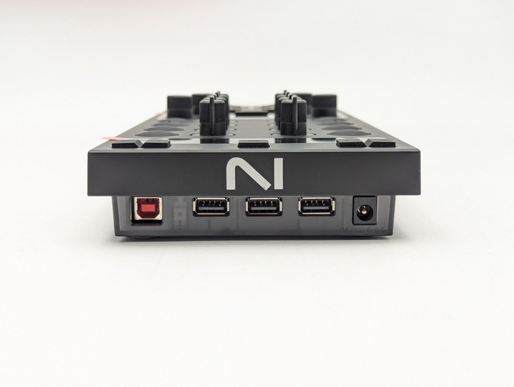 Native Instruments Traktor X1 MK3 DJ Controller Module (NI-29149) | Black