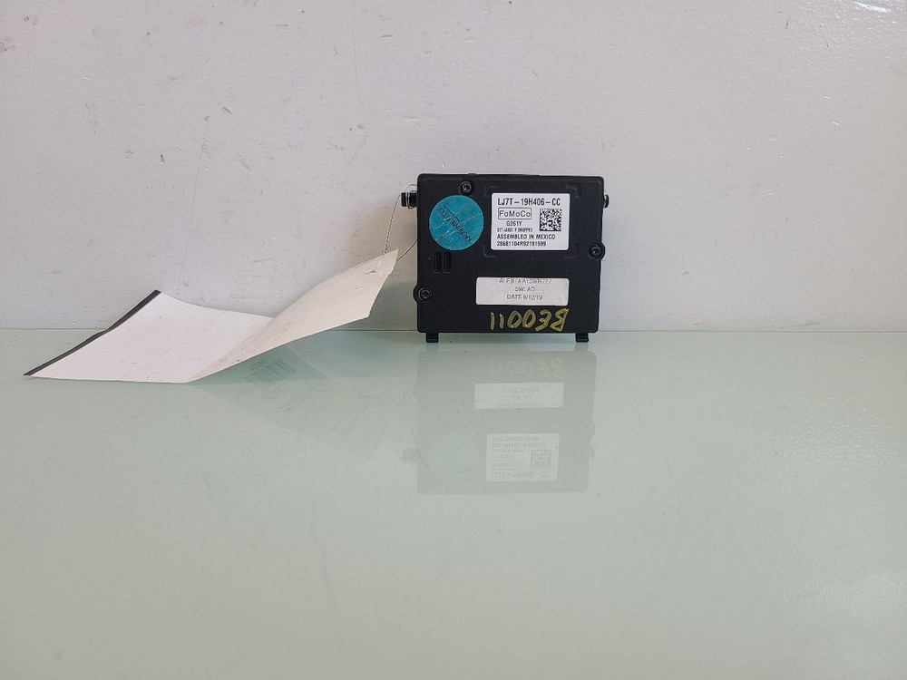 Camera/Projector Camera Windshield Mounted Fits 20 CORSAIR 579940