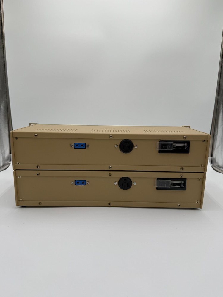 Omega CN 8500 Temperature Controller