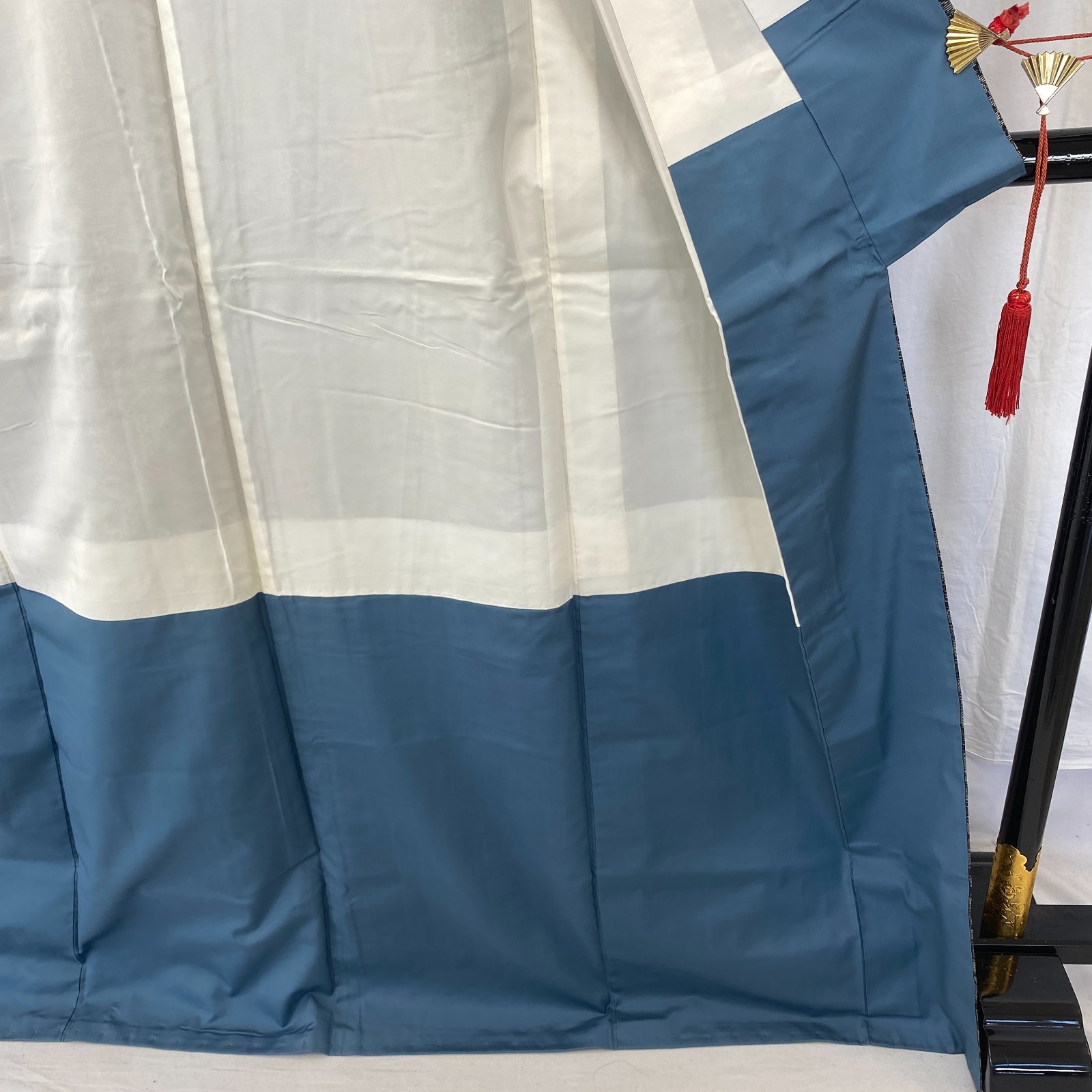 Japanese Vintage Kimono Silk Gray Oshima Traditional Authentic Length 66 in