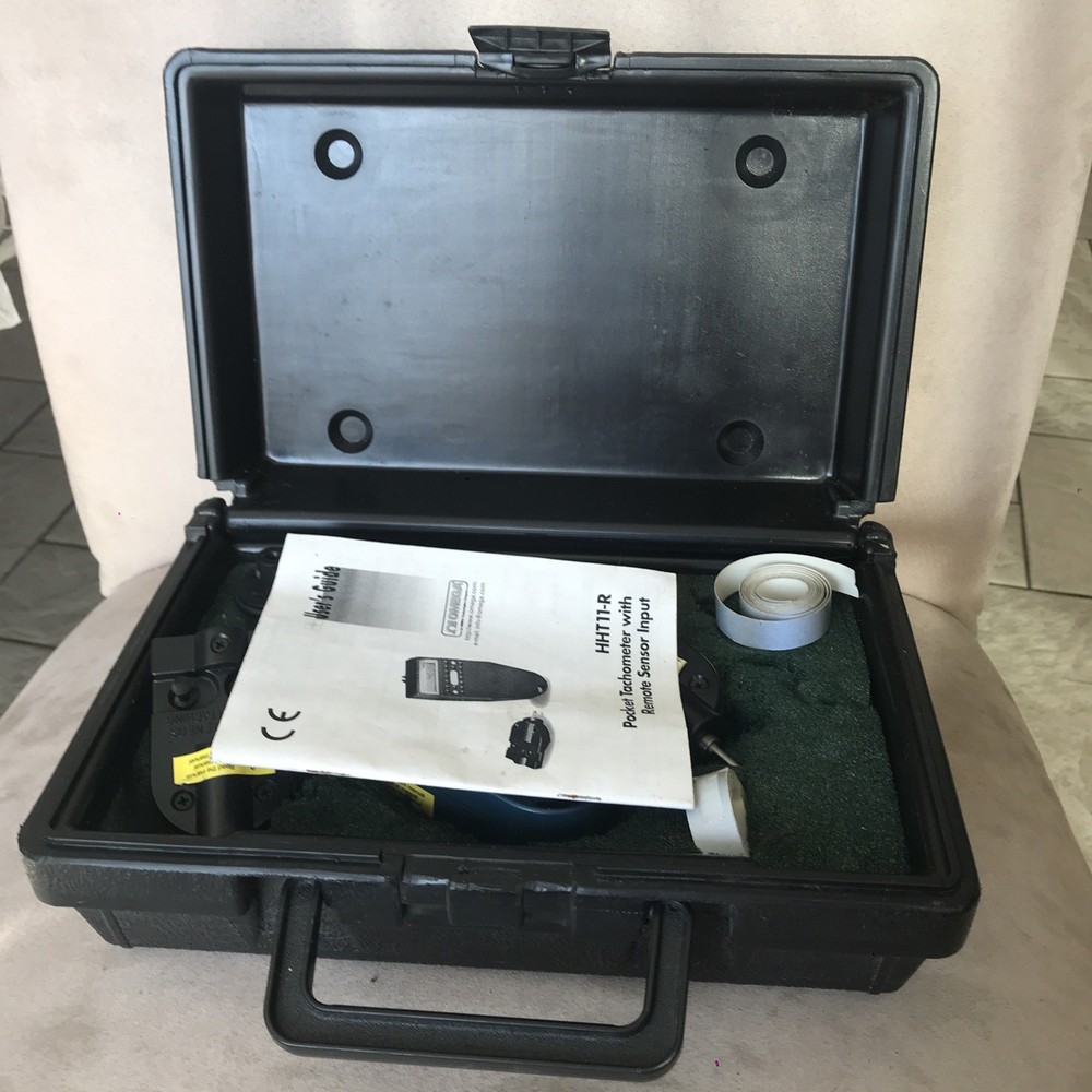 Omega Handlheld Pocket Tachometer with Remote Sensor Input, HHT-11-R-KIT