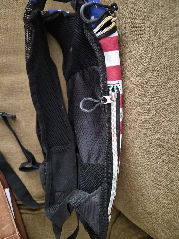 Sojourner Backpack Hiking Backpacking Hydration Pack Black Large