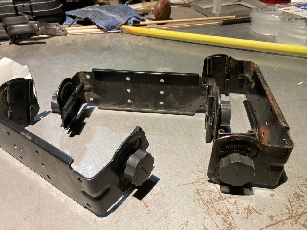 3 Midland XTR Dashmount Brackets