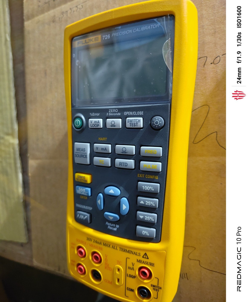Fluke 726 Precision Multifunction Calibrator Excellent condition (USED)