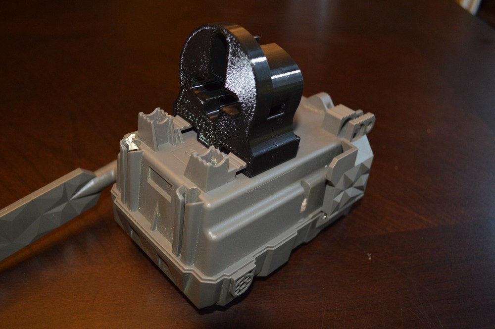 REVISED Tactacam Reveal X T-post mount
